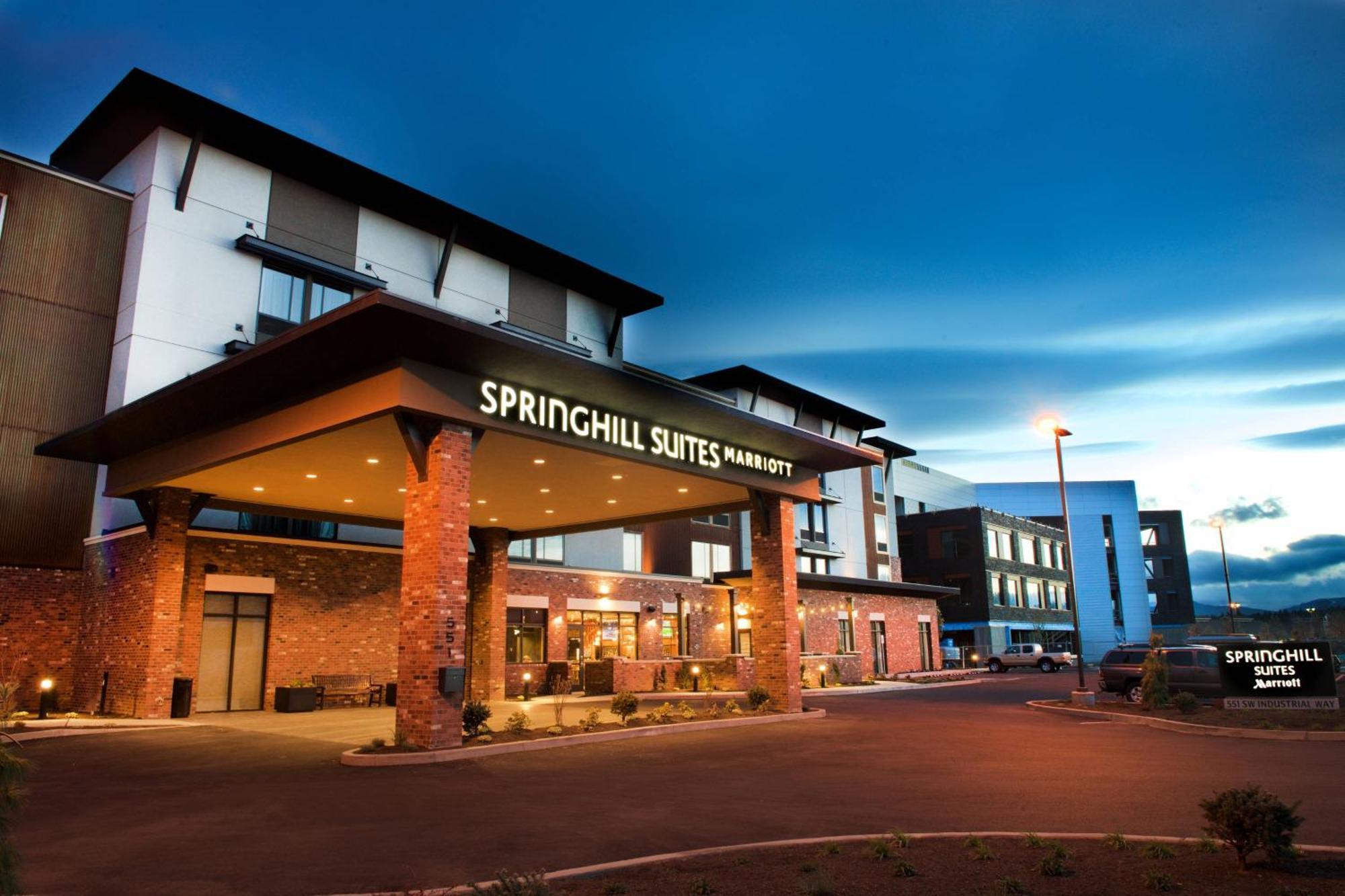 Springhill Suites By Marriott Bend Zewnętrze zdjęcie